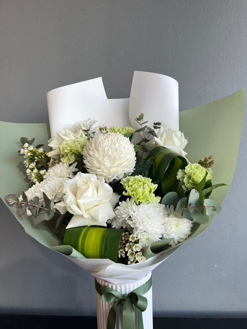 Elegant White Bouquet